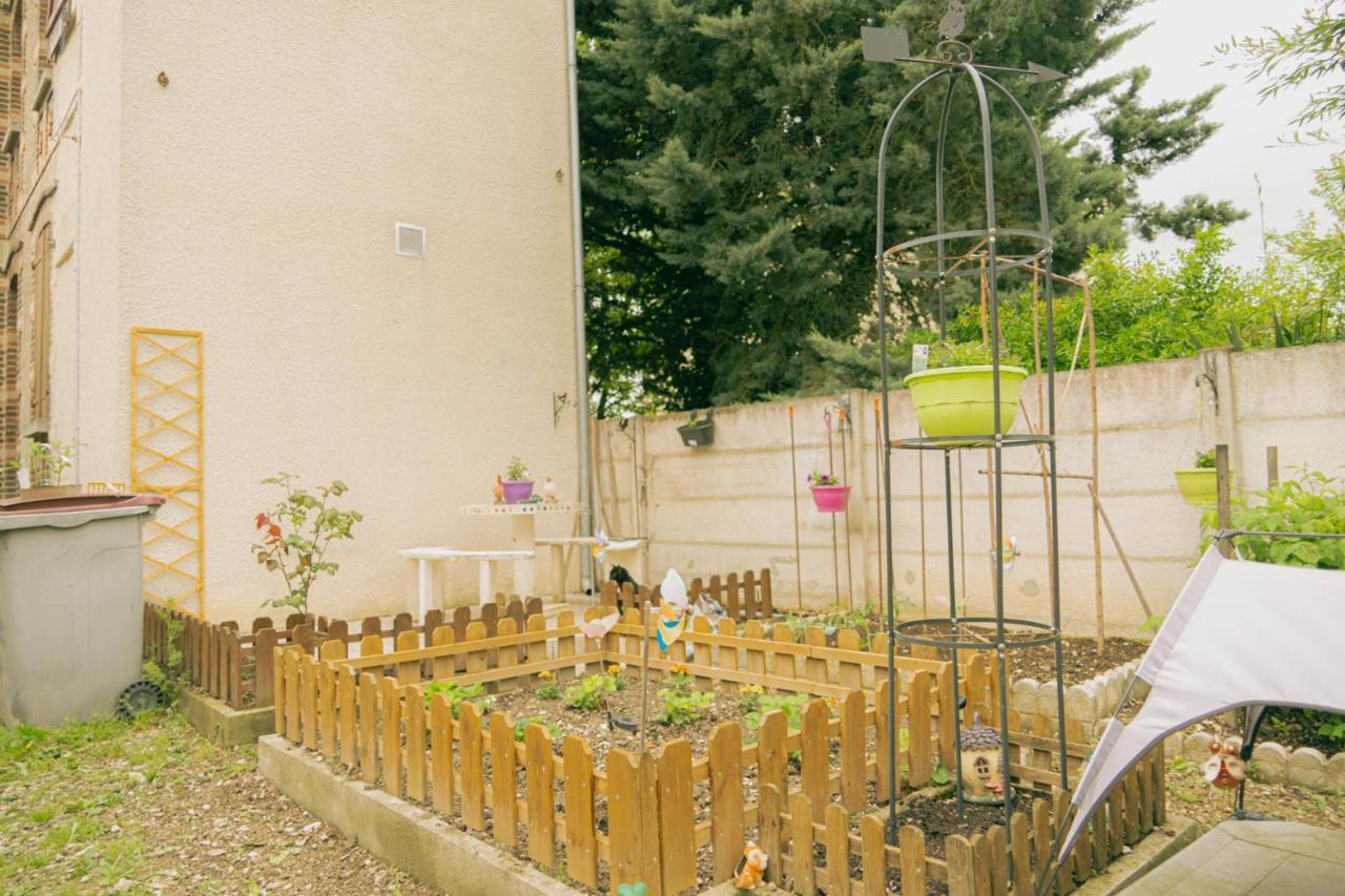Appartement Cozy Avec Stationnement Gratuit Saint-Andre-les-Vergers Exterior photo