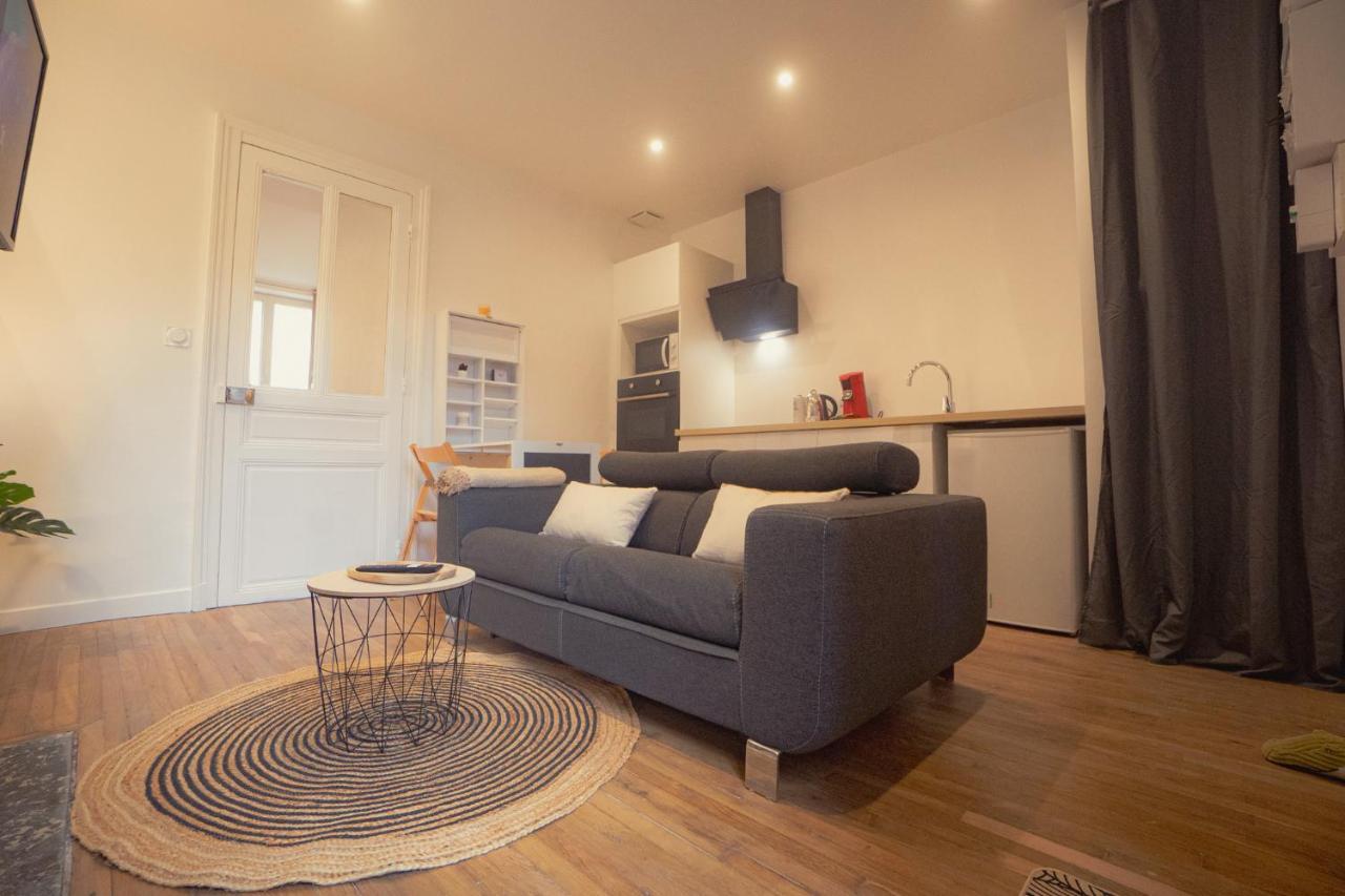 Appartement Cozy Avec Stationnement Gratuit Saint-Andre-les-Vergers Exterior photo