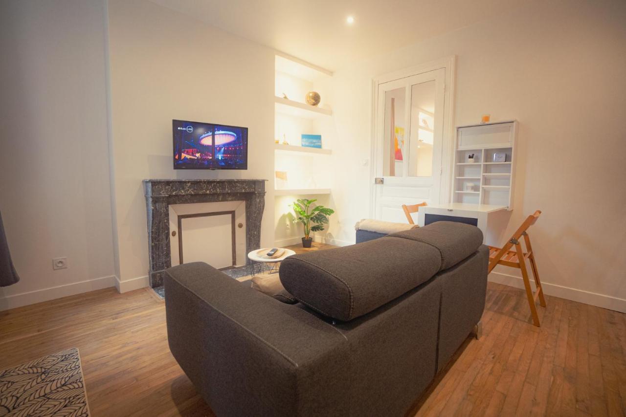 Appartement Cozy Avec Stationnement Gratuit Saint-Andre-les-Vergers Exterior photo