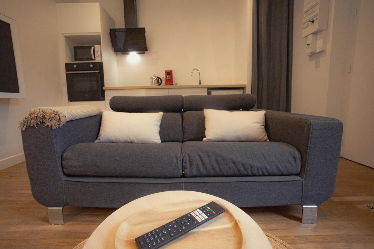 Appartement Cozy Avec Stationnement Gratuit Saint-Andre-les-Vergers Exterior photo