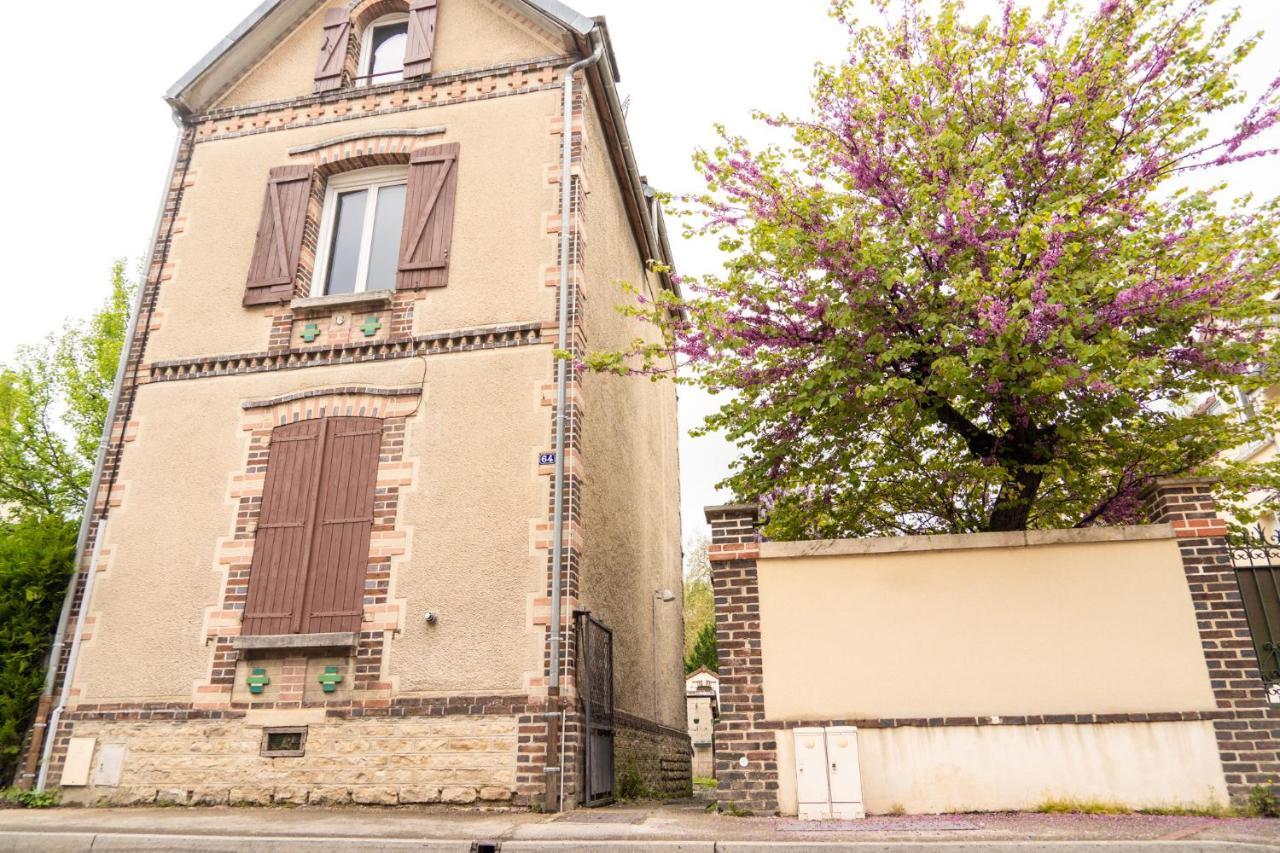 Appartement Cozy Avec Stationnement Gratuit Saint-Andre-les-Vergers Exterior photo
